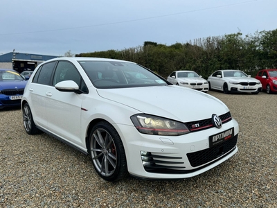 2015 - Volkswagen Golf Automatic