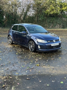 2015 - Volkswagen Golf Automatic