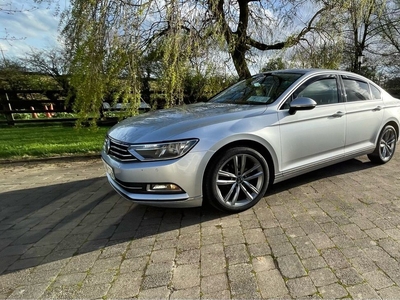 2015 - Volkswagen Passat Manual