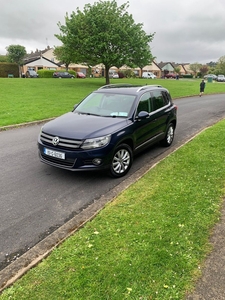 2015 - Volkswagen Tiguan Automatic