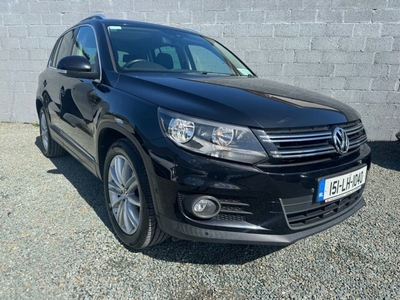 2015 - Volkswagen Tiguan Manual