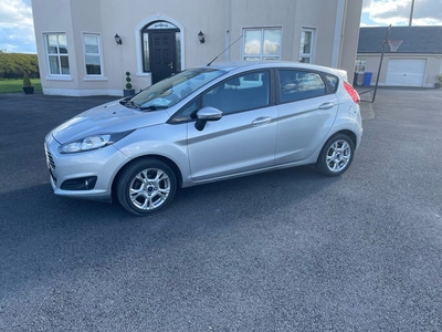 2016 - Ford Fiesta Manual