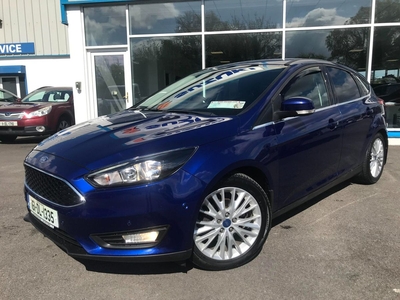 2016 - Ford Focus Manual