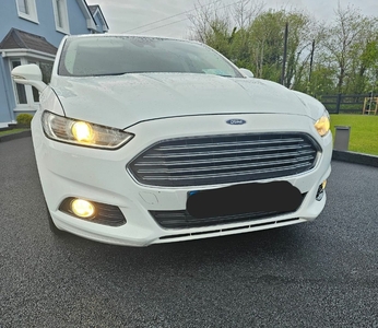 2016 - Ford Mondeo Manual