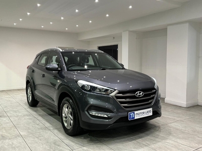 2016 - Hyundai Tucson Manual