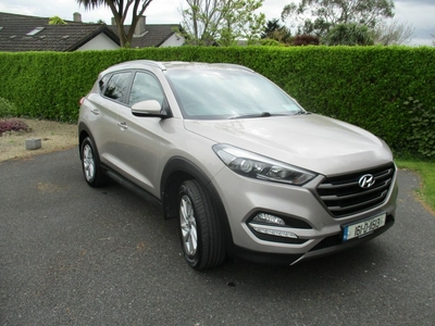 2016 - Hyundai Tucson Manual