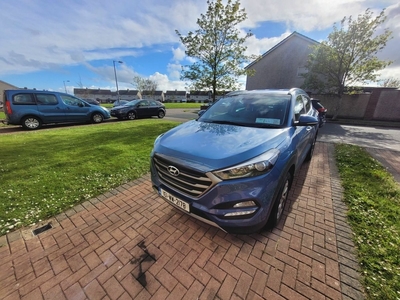 2016 - Hyundai Tucson Manual