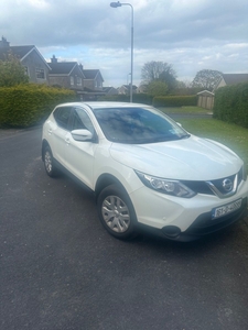 2016 - Nissan Qashqai Manual