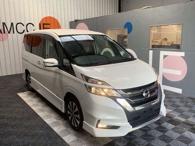 2016 - Nissan Serena Automatic