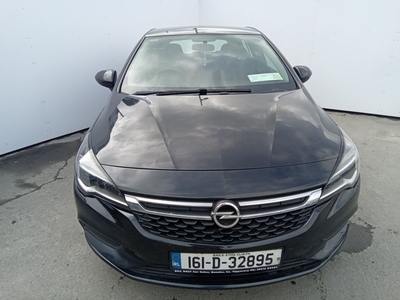 2016 - Opel Astra Manual