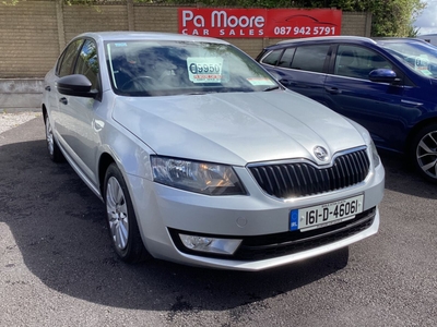 2016 - Skoda Octavia Manual