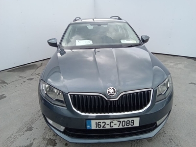 2016 - Skoda Octavia Manual