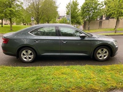 2016 - Skoda Superb Manual