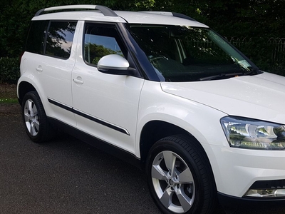 2016 - Skoda Yeti Manual