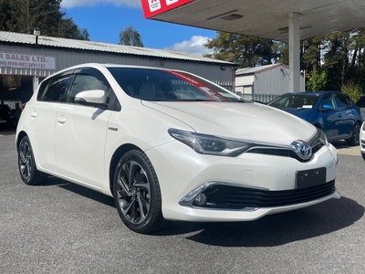 2016 - Toyota Auris Automatic