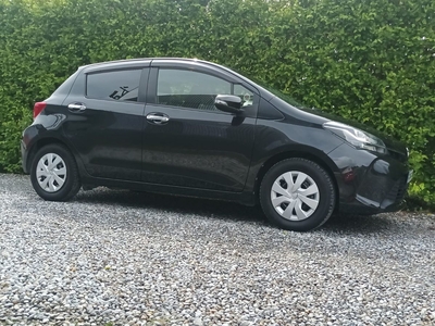 2016 - Toyota Yaris Automatic