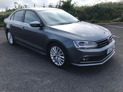 2016 - Volkswagen Jetta Manual