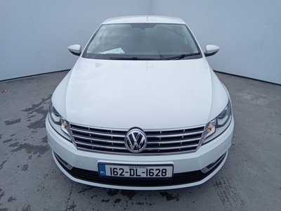 2016 - Volkswagen Passat Manual