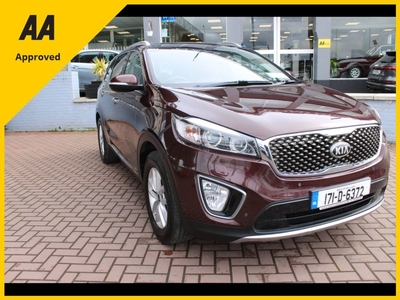 2017 - Kia Sorento Manual