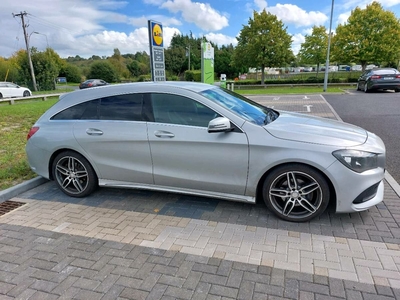 2017 - Mercedes-Benz CLA-Class Manual