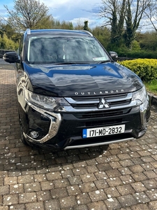 2017 - Mitsubishi Outlander Automatic