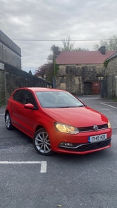 2017 - Volkswagen Polo Manual