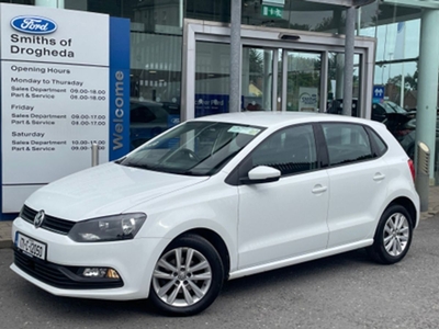 2017 - Volkswagen Polo Manual