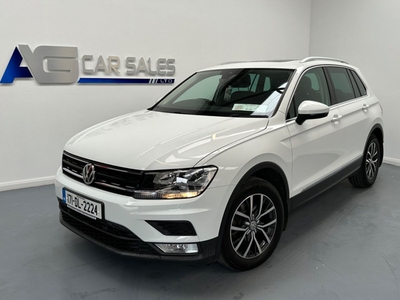 2017 - Volkswagen Tiguan Manual