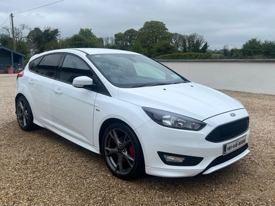 2018 - Ford Focus Manual