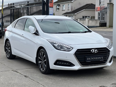 2018 - Hyundai i40 Manual