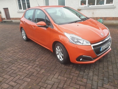 2018 - Peugeot 208 Manual