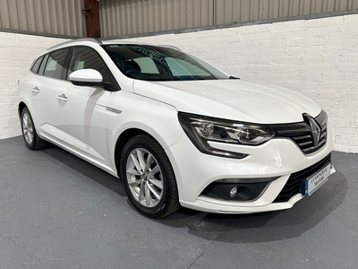 2018 - Renault Megane Manual