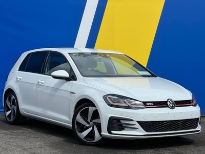 2018 - Volkswagen Golf Automatic