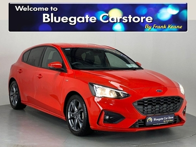 2019 - Ford Focus Manual