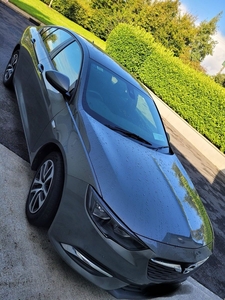 2019 - Opel Insignia Manual