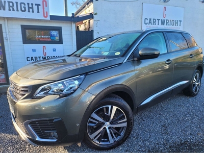 2019 - Peugeot 5008 Manual