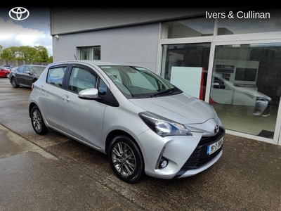 2019 - Toyota Yaris Manual