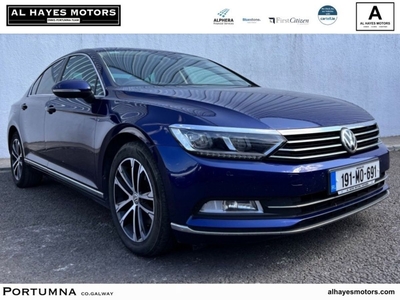 2019 - Volkswagen Passat Manual