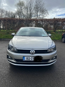 2019 - Volkswagen Polo Manual