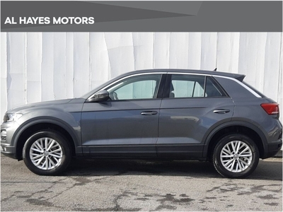 2019 - Volkswagen T-Roc Manual