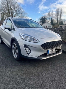 2020 - Ford Fiesta Manual