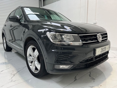 2020 - Volkswagen Tiguan Manual