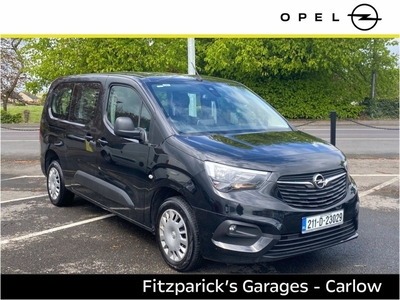 2021 - Opel Combo Manual