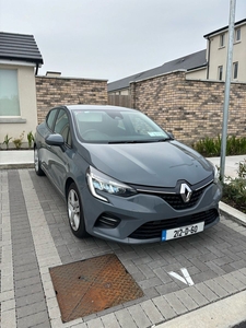 2021 - Renault Clio Manual