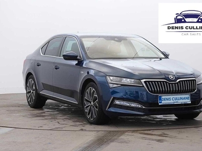 2021 - Skoda Superb Manual