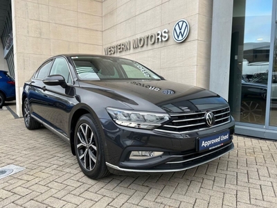 2021 - Volkswagen Passat Automatic