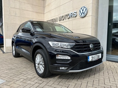 2021 - Volkswagen T-Roc Manual