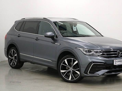 2022 - Volkswagen Tiguan Allspace ---