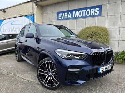 2023 - BMW X5 Automatic