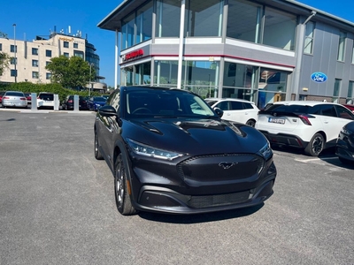 2024 - Ford Mustang Mach-E Automatic